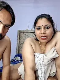 MOM-SUN-COUPLE stripchat stream image