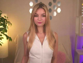 ilittleheart bongacams stream image