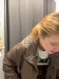 Honey___Hot stripchat stream image