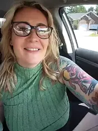 HollyTattoo stripchat stream image