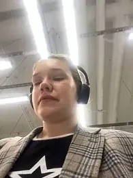 Honey___Hot stripchat stream image