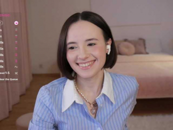 MissEssie bongacams stream image