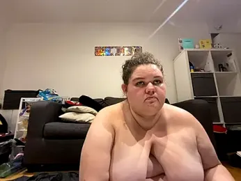 curvy_crystal stripchat stream image