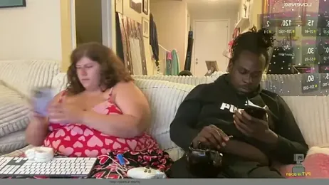 NotUrBabyMoms stripchat stream image