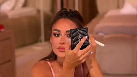 YasmineShaw stripchat stream image