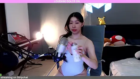 raspberryroll stripchat stream image