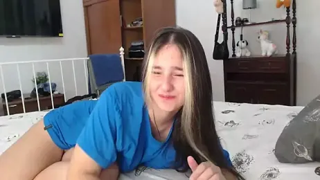 Curvymary stripchat stream image