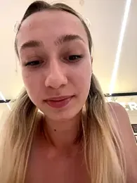 Lia__Love stripchat stream image