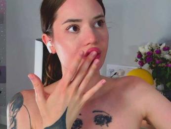 CherryGirlfriend bongacams stream image