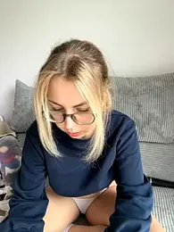 Livewithlucy stripchat stream image