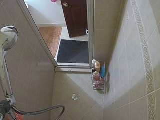 voyeurcam-baileybase-shower camsoda stream image