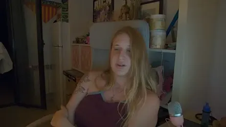 Pinkyladyxxx stripchat stream image