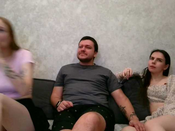 Sweety-couple bongacams stream image