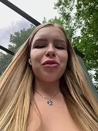 Liza_risky stripchat stream image