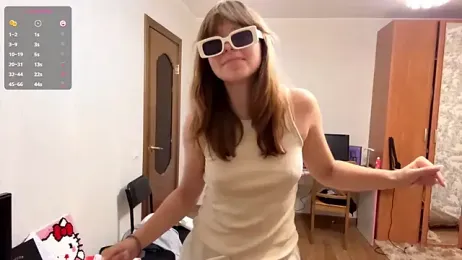CoralinaEastoy stripchat stream image