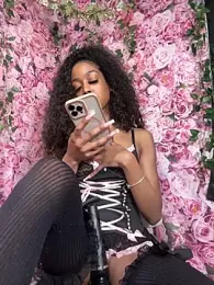 mismialove stripchat stream image