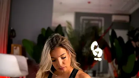 KellyMathews stripchat stream image