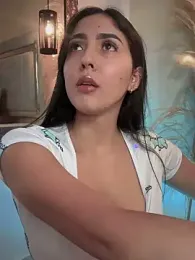 Sofia_Collins- stripchat stream image