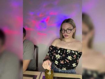 Cris_Mi bongacams stream image