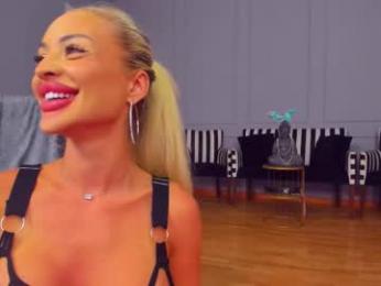 awww_ella chaturbate stream image