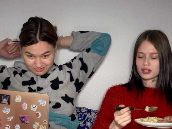 ZoyaVikki bongacams stream image