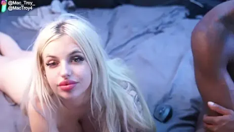 MacTroy stripchat stream image