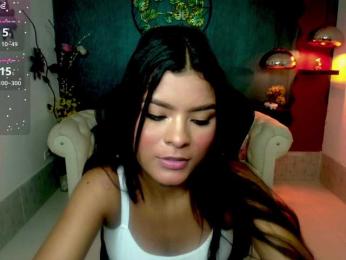Miaynocolucci bongacams stream image