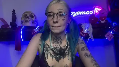 coyemoo stripchat stream image