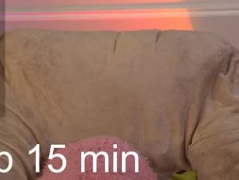 e_vvv_a chaturbate stream image