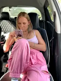 LavenderHot stripchat stream image