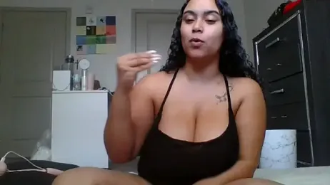 cinnaminnie stripchat stream image