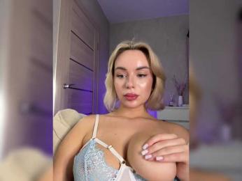 Mila-m bongacams stream image