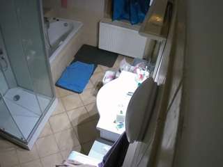 voyeurcam-julmodels-bath-2nd-2 camsoda stream image