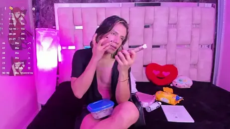 TylerBloom stripchat stream image