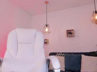 dina-ride camsoda stream image