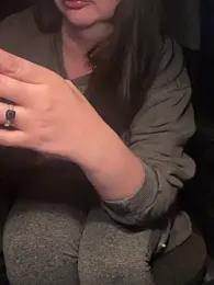 YoungHotMom_ stripchat stream image