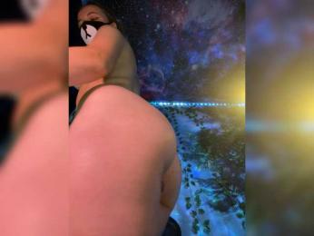 -Summer- bongacams stream image