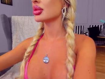 awww_ella chaturbate stream image