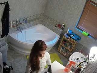 voyeurcam-julmodels-bath-1st-2 camsoda stream image