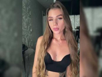 SweetyMia bongacams stream image