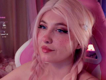 HoneyCherry bongacams stream image