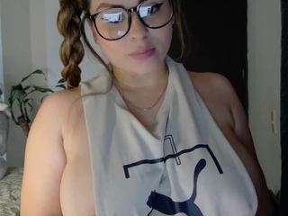 inocentekitty camsoda stream image