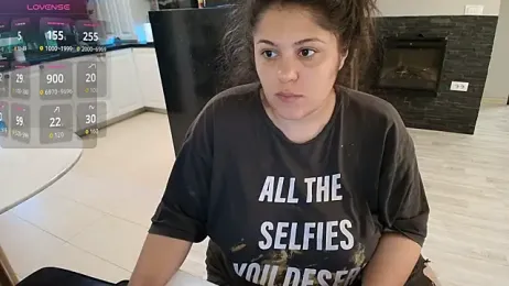 Layla- stripchat stream image