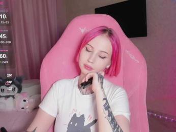 luvsoak bongacams stream image