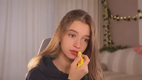 UdelaHathorne stripchat stream image