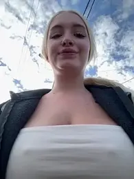 Milkyy_wway stripchat stream image