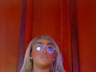 Tianah Glow flirt4free stream image