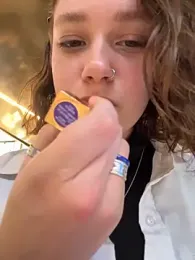 lucy-joy stripchat stream image