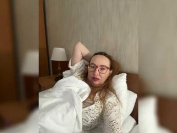 Pink-Lips bongacams stream image