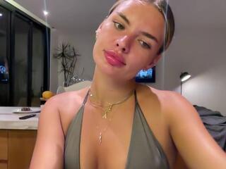 Anais A flirt4free stream image